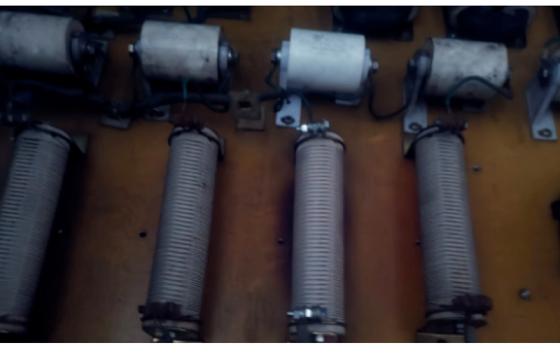 贵阳云博（中国）-电工最怕软故障，但是修好的那一刻，很骄傲！